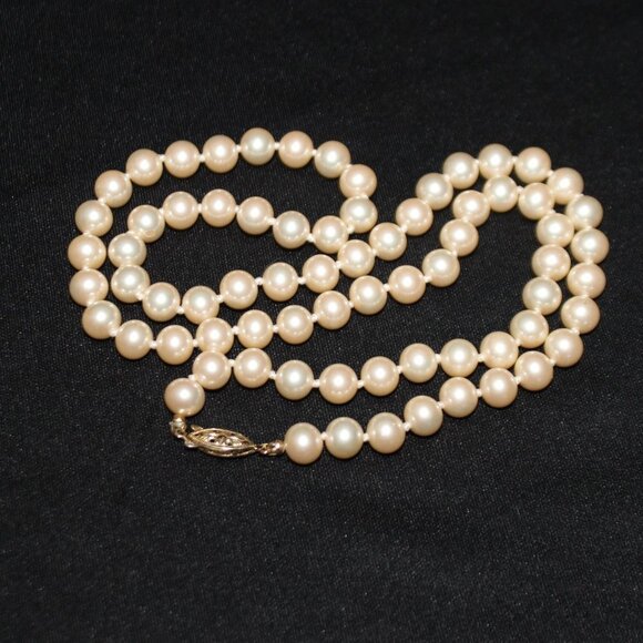 Vintage 24" Faux Pearl Strand Necklace - Picture 1 of 10